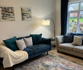 Rectory House Perfect for Families, Groups, Business, Contractors, Sutton Coldfield